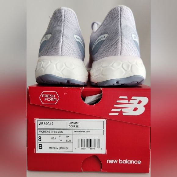 NEW in box New Balance Women's Fresh Foam X 880v12, Size 8 - Picture 6 of 7